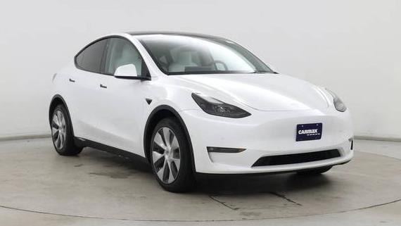 TESLA MODEL Y 2022 7SAYGDEE8NF520243 image